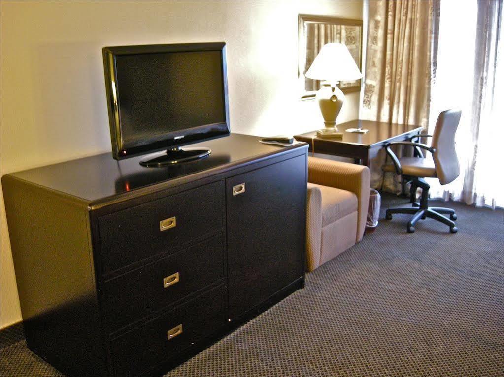 Surestay Plus Hotel By Best Western Gold Beach Exterior photo